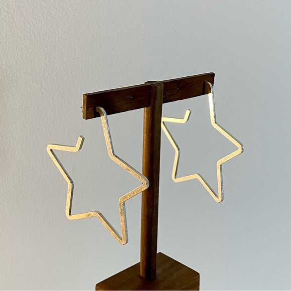4/$15 Bold Sterling Silver Big Star Hoop Earrings - Picture 2 of 6